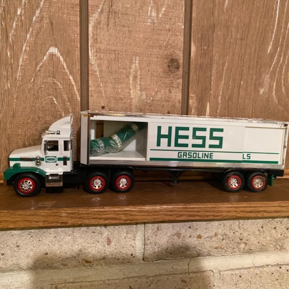 1987 Hess Toy Truck Bank with barrels